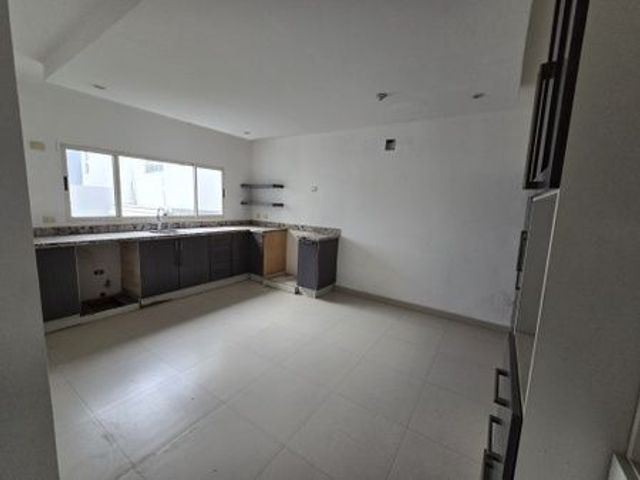 place photo 70