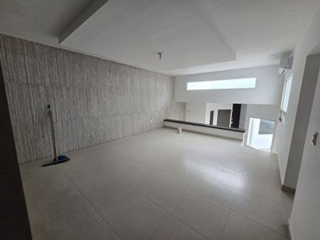 place photo 71