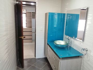 place photo 70