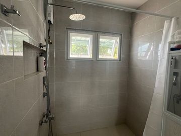 place photo 66
