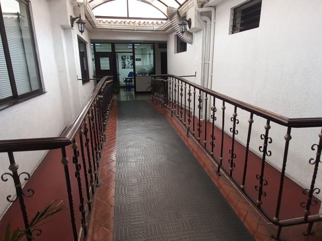 place photo 34