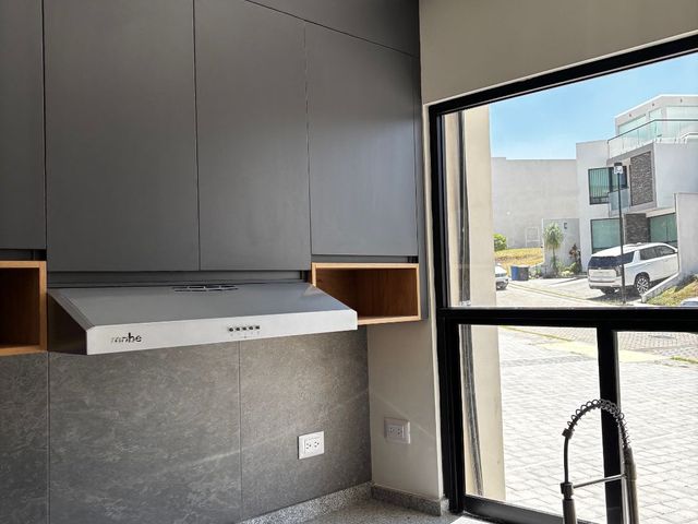 place photo 49