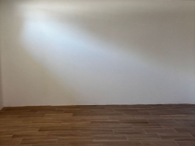 place photo 64