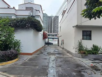 place photo 23