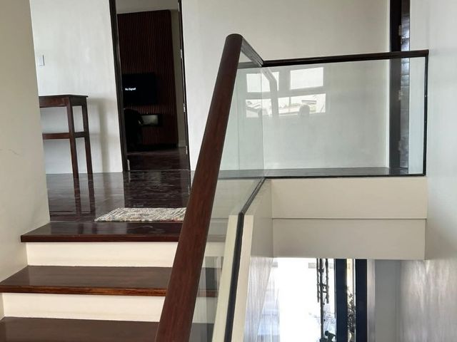 place photo 99