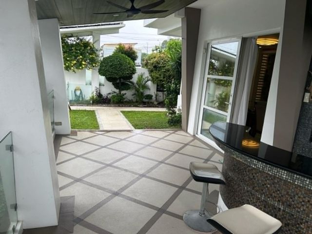 place photo 103