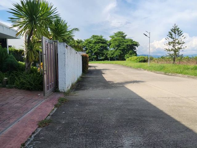 place photo 43