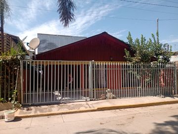 VENTA HERMOSA CASA DE 1 PISOS,4 DORMITORIOS, 1 BAÑO, VILLA EL ENSUEÑO - PADRE HURTADO RM