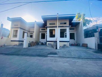 Metro Manila, Calabarzon - Built-in wardrobe