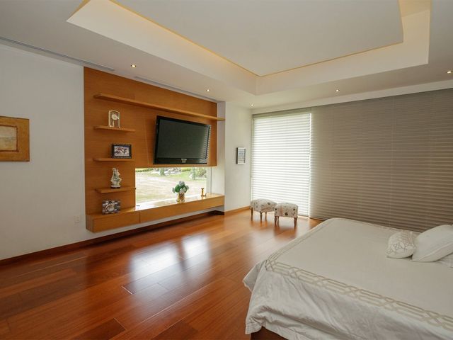 place photo 50