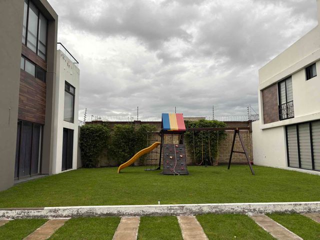 place photo 43