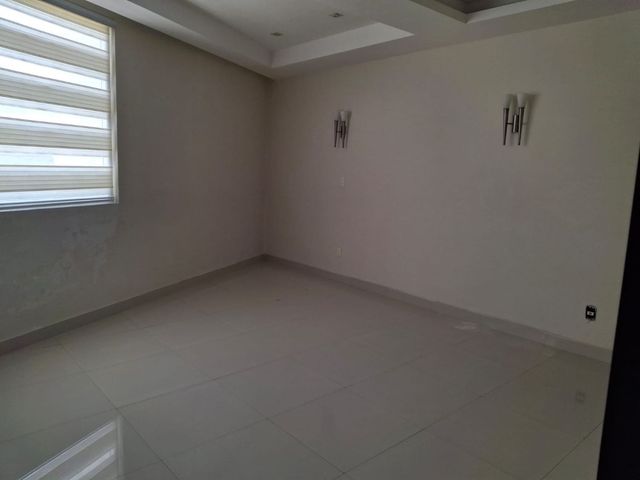 place photo 57