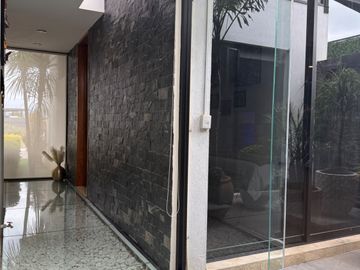 place photo 48