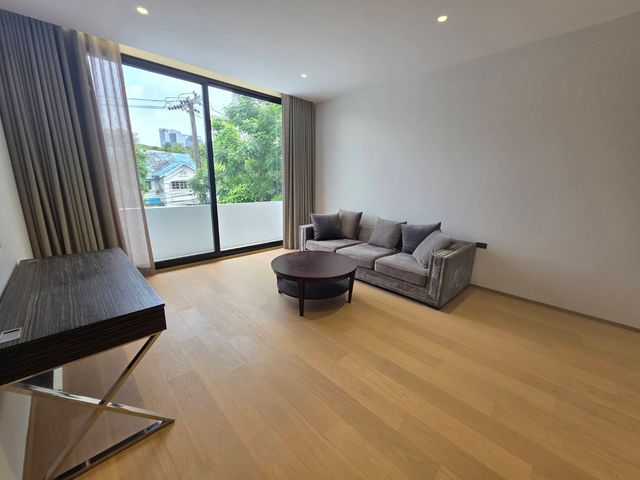 place photo 67