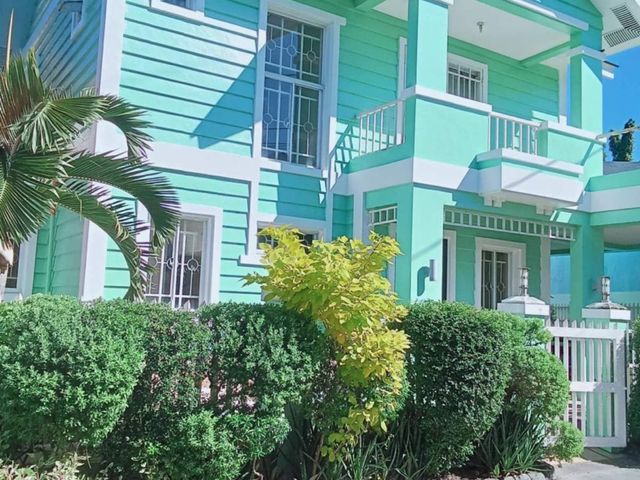 House and Lot in Marina Heights Sucat Near Sucat Exit Expressway