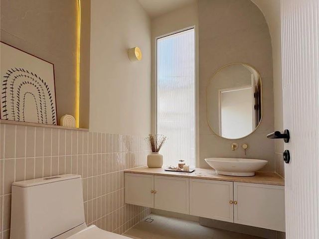 place photo 44