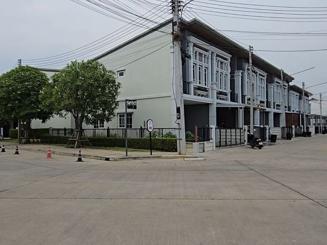 place photo 29
