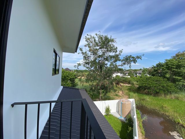 place photo 58
