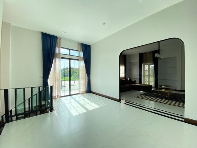 place photo 61
