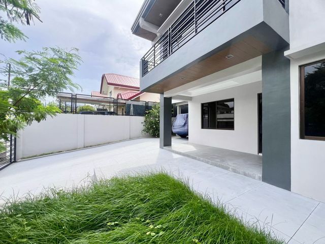 place photo 64