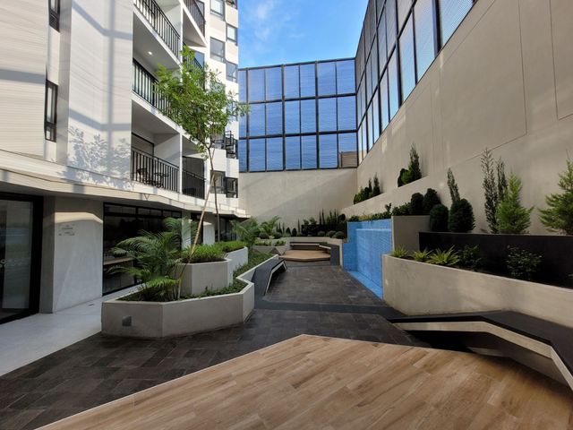 place photo 64