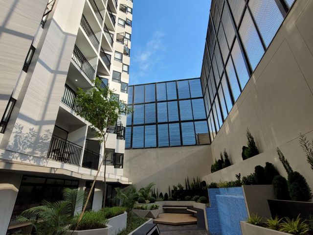 place photo 65