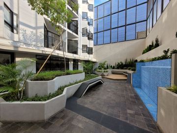 place photo 66