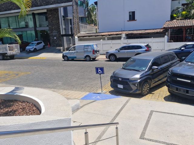 place photo 30