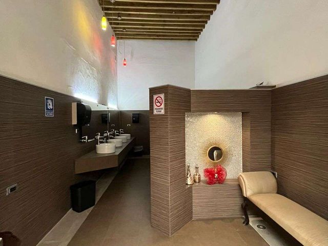 place photo 39
