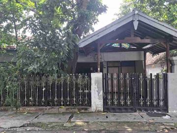 🔥 *SEGERA LELANG, JUNI 2025* 
🏕️ *Rumah Surabaya* 
📍 *Demak Jaya, Bubutan*