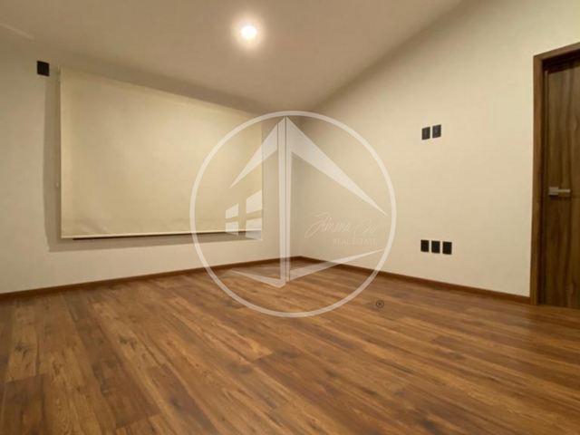 place photo 74