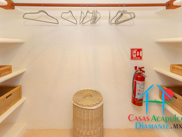 place photo 88