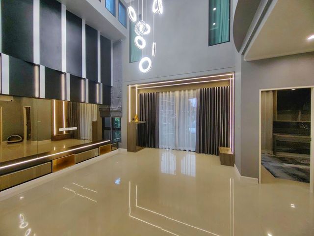 place photo 46