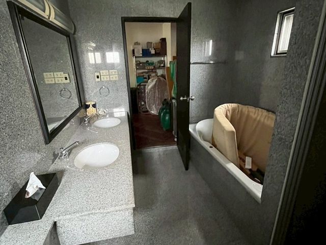 place photo 35