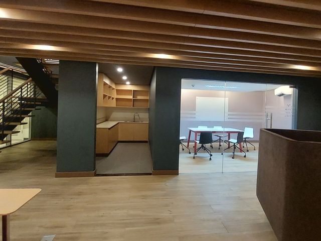 place photo 80