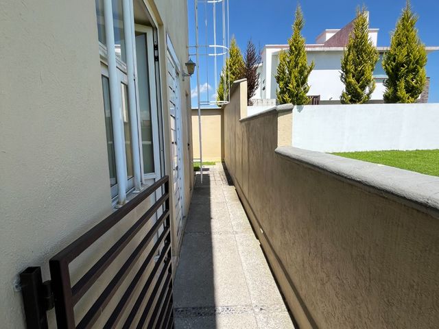 place photo 52