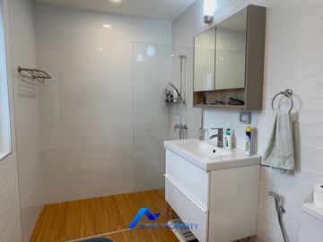 place photo 46