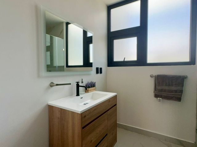 place photo 44