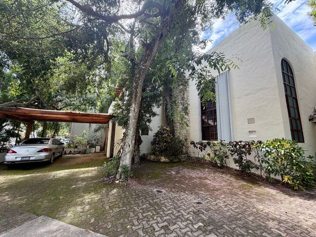 place photo 48