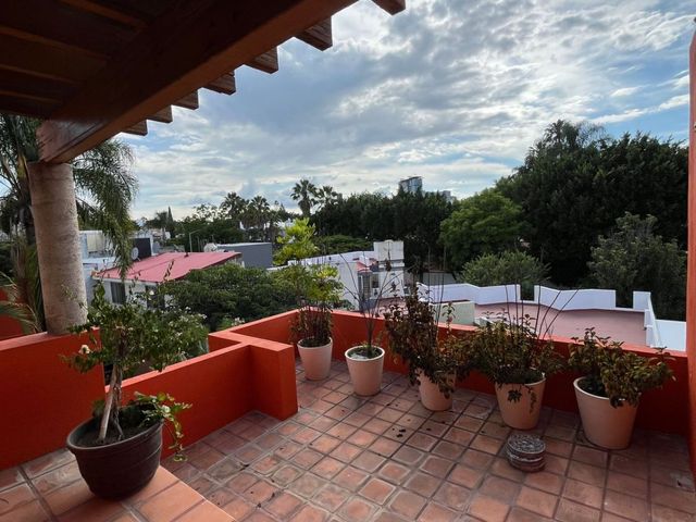 place photo 36