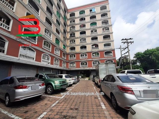 place photo 9