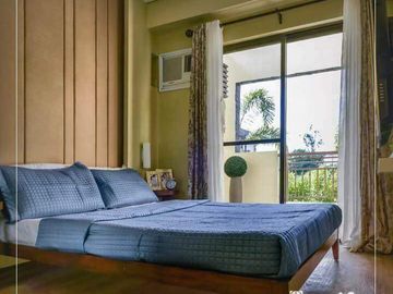 2 Bedroom in Aston Place Pasay