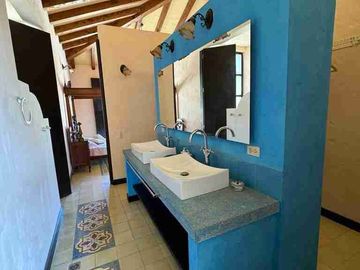 place photo 36