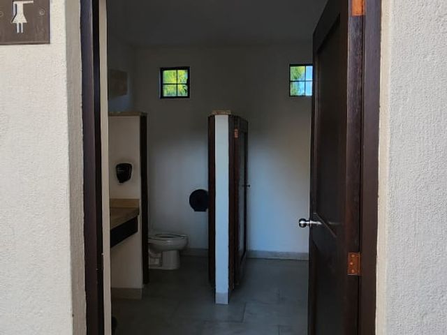 place photo 33