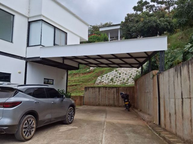 place photo 49