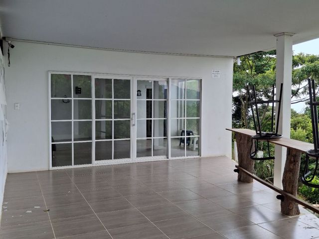 place photo 51