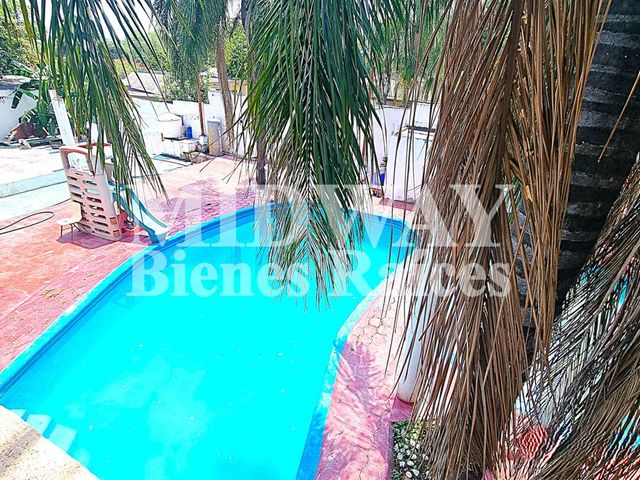 place photo 25