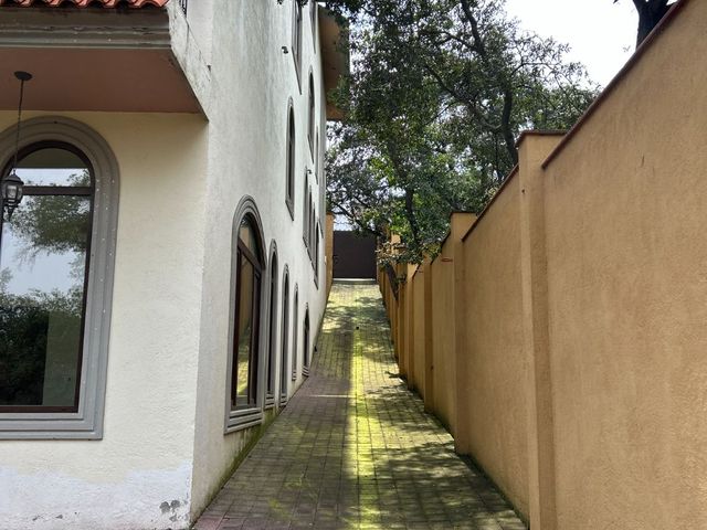 place photo 96