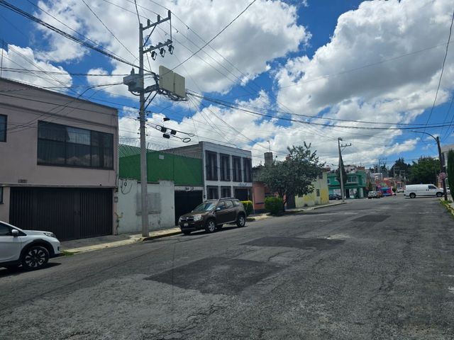 place photo 18