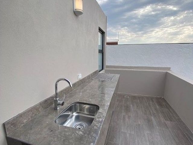 place photo 39